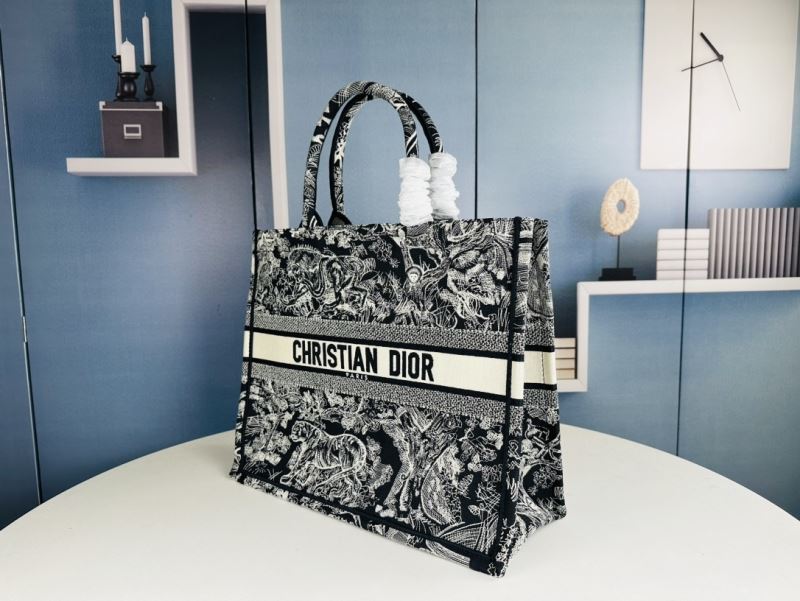 Christian Dior Shopping Bags